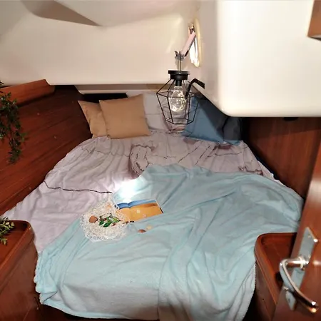 보트호텔 Bed & Boat *