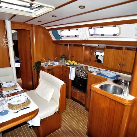 Bed & Boat 보트호텔 칼리아리